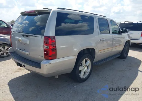 2007 Chevrolet Suburban 1500 Lt из США, поврежденный, VIN 1GNFC16097J338927
